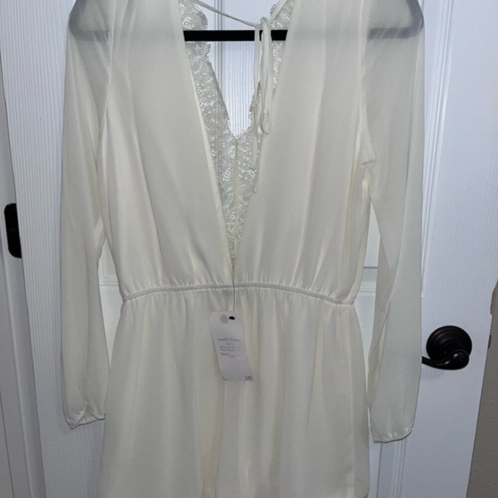 White lace romper
